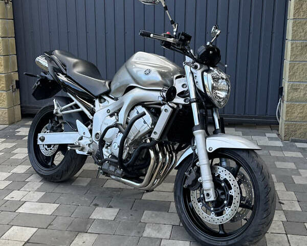 Сірий Ямаха FZ6 N, об'ємом двигуна 0.6 л та пробігом 36 тис. км за 4800 $, фото 1 на Automoto.ua