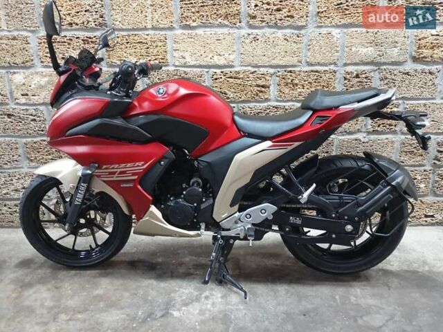 Ямаха FZ 25, объемом двигателя 0 л и пробегом 2 тыс. км за 3200 $, фото 1 на Automoto.ua