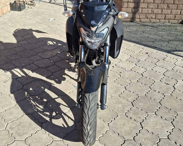 Черный Ямаха FZ 250, объемом двигателя 0.25 л и пробегом 8 тыс. км за 3300 $, фото 1 на Automoto.ua