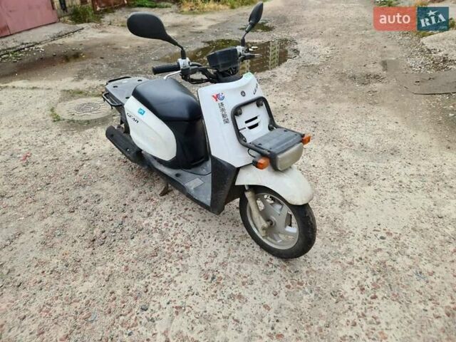Белый Ямаха Gear 4T, объемом двигателя 0.05 л и пробегом 44 тыс. км за 750 $, фото 1 на Automoto.ua