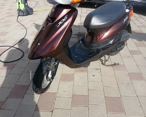 Красный Ямаха Jog SA36J, объемом двигателя 0.49 л и пробегом 350 тыс. км за 700 $, фото 1 на Automoto.ua
