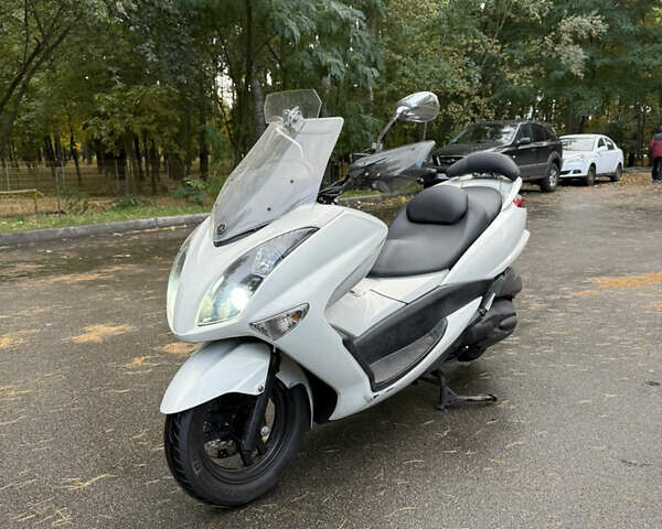 Ямаха Majesty 250, об'ємом двигуна 0.25 л та пробігом 27 тис. км за 2200 $, фото 1 на Automoto.ua