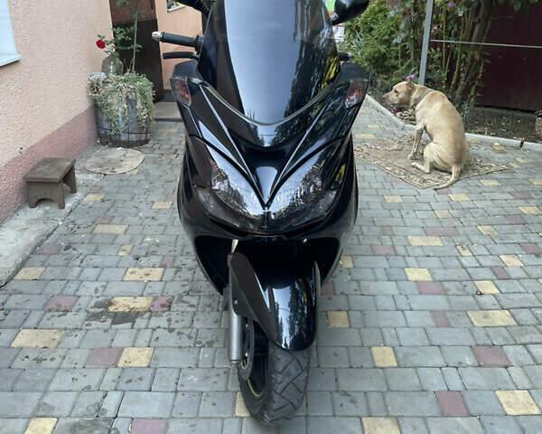 Ямаха Majesty 400, объемом двигателя 0.4 л и пробегом 43 тыс. км за 3000 $, фото 1 на Automoto.ua