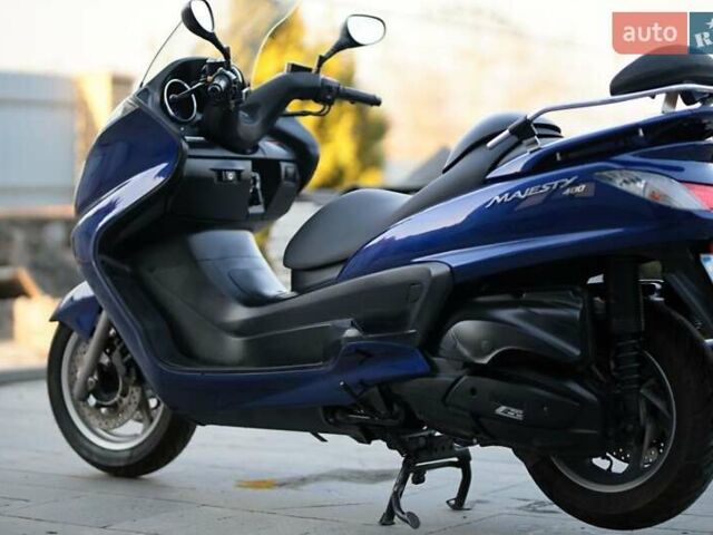 Синий Ямаха Majesty 400, объемом двигателя 0.4 л и пробегом 39 тыс. км за 2500 $, фото 1 на Automoto.ua