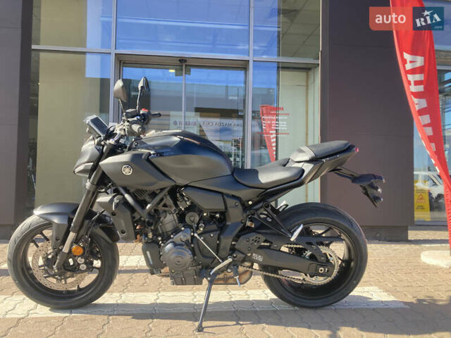 Черный Ямаха MT-07, объемом двигателя 0.69 л и пробегом 1 тыс. км за 10521 $, фото 1 на Automoto.ua