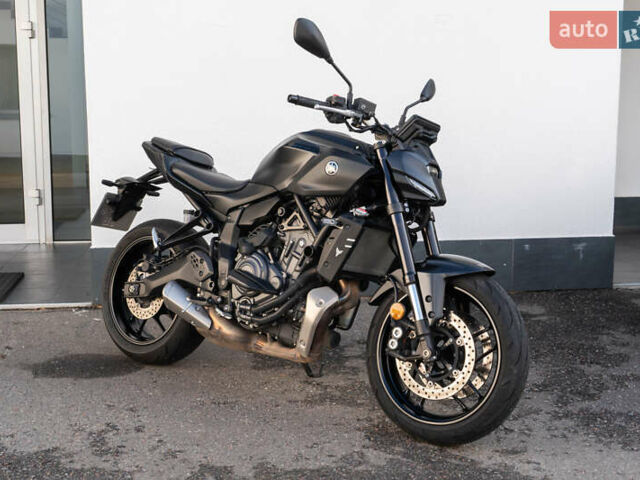 Чорний Ямаха MT-07, об'ємом двигуна 0.69 л та пробігом 4 тис. км за 11200 $, фото 1 на Automoto.ua