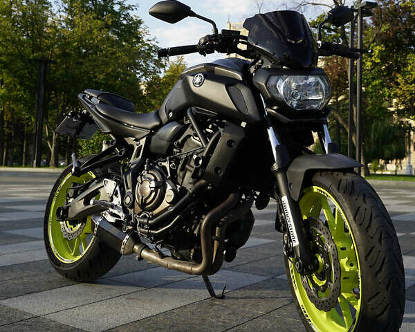 Сірий Ямаха MT-07, об'ємом двигуна 0 л та пробігом 47 тис. км за 6800 $, фото 1 на Automoto.ua