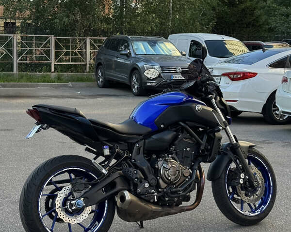 Синій Ямаха MT-07, об'ємом двигуна 0.69 л та пробігом 15 тис. км за 7400 $, фото 1 на Automoto.ua