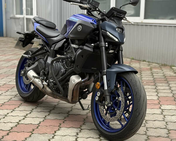Синий Ямаха MT-07, объемом двигателя 0.7 л и пробегом 2 тыс. км за 9500 $, фото 1 на Automoto.ua
