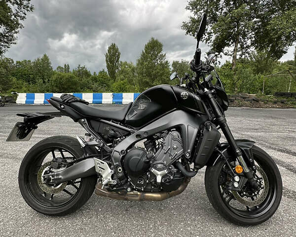 Чорний Ямаха MT-09, об'ємом двигуна 0.9 л та пробігом 4 тис. км за 11000 $, фото 1 на Automoto.ua