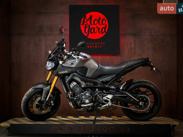 Ямаха MT-09, объемом двигателя 0.9 л и пробегом 24 тыс. км за 9000 $, фото 1 на Automoto.ua