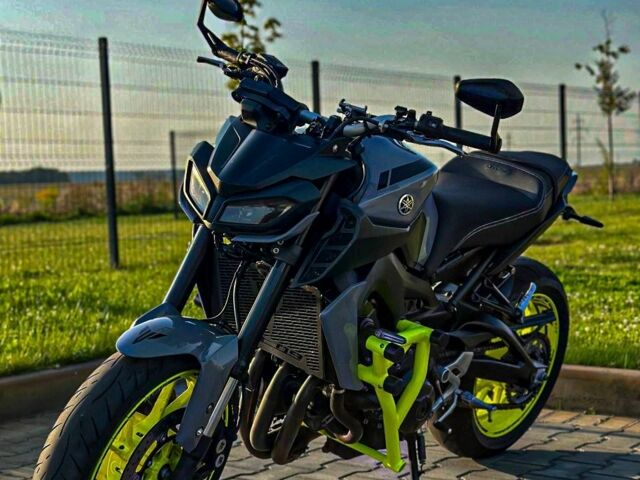 Ямаха MT-09, об'ємом двигуна 0.9 л та пробігом 0 тис. км за 10800 $, фото 1 на Automoto.ua