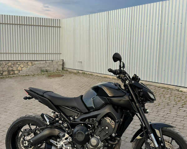 Ямаха MT-09, объемом двигателя 0.9 л и пробегом 20 тыс. км за 5500 $, фото 1 на Automoto.ua