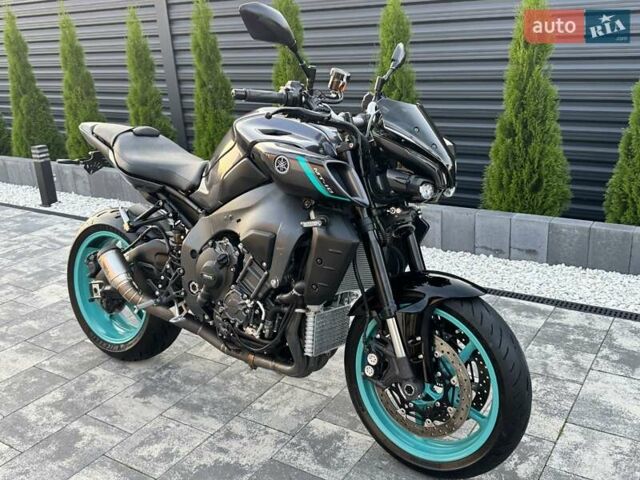Ямаха MT-10, объемом двигателя 0 л и пробегом 7 тыс. км за 14550 $, фото 1 на Automoto.ua