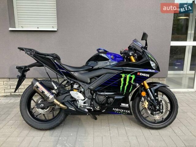 Синий Ямаха R3, объемом двигателя 0.3 л и пробегом 18 тыс. км за 5000 $, фото 1 на Automoto.ua