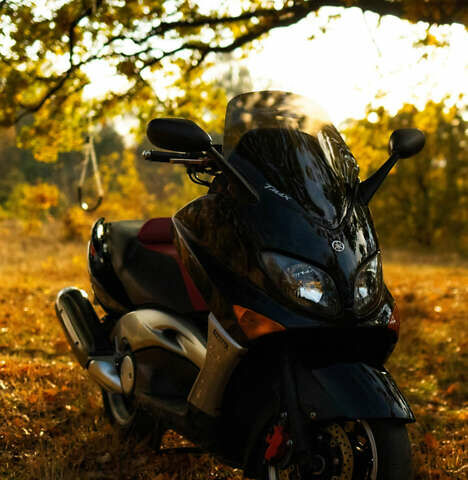 Чорний Ямаха T-Max 500, об'ємом двигуна 0.5 л та пробігом 33 тис. км за 4100 $, фото 1 на Automoto.ua