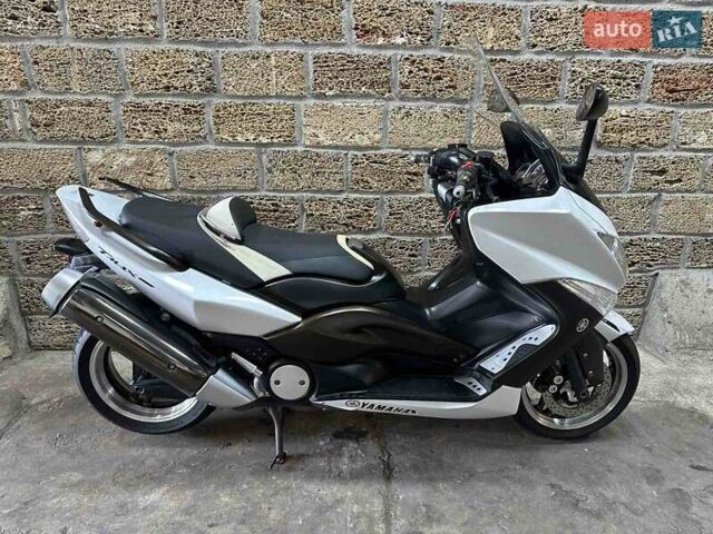 Ямаха T-Max 500, об'ємом двигуна 0 л та пробігом 42 тис. км за 4700 $, фото 1 на Automoto.ua