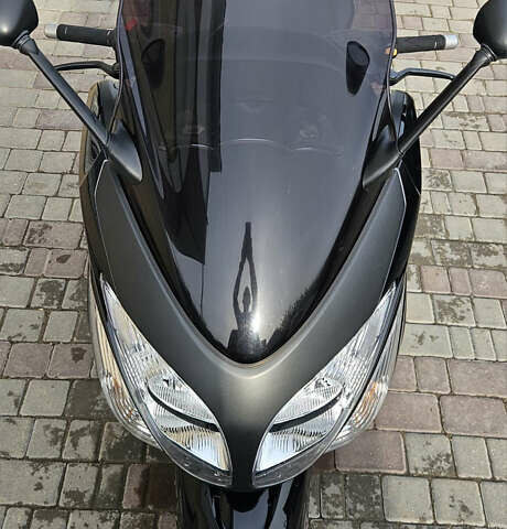 Ямаха T-Max 500, объемом двигателя 0.5 л и пробегом 21 тыс. км за 5300 $, фото 1 на Automoto.ua