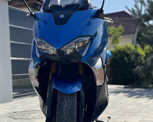 Синий Ямаха T-Max 500, объемом двигателя 0 л и пробегом 3 тыс. км за 4200 $, фото 1 на Automoto.ua