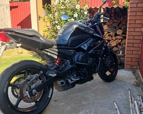 Черный Ямаха XJ6, объемом двигателя 0.6 л и пробегом 26 тыс. км за 6000 $, фото 1 на Automoto.ua