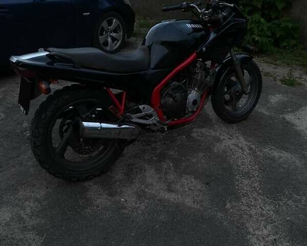 Черный Ямаха XJ 600 Diversion, объемом двигателя 0.6 л и пробегом 68 тыс. км за 1600 $, фото 1 на Automoto.ua