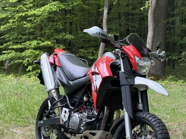 Ямаха XT 660, объемом двигателя 0.66 л и пробегом 0 тыс. км за 4400 $, фото 1 на Automoto.ua
