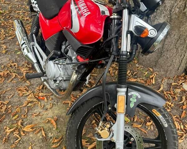 Червоний Ямаха YBR125, об'ємом двигуна 0.12 л та пробігом 32 тис. км за 1100 $, фото 1 на Automoto.ua