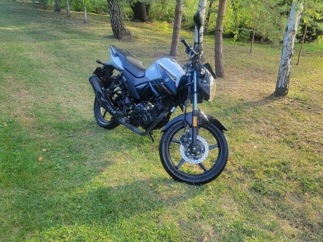 Білий Ямаха YS, об'ємом двигуна 0.12 л та пробігом 13 тис. км за 3500 $, фото 1 на Automoto.ua