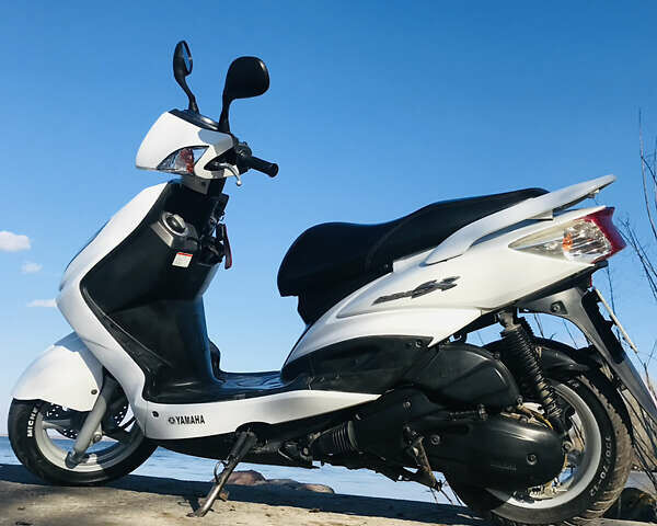 Білий Ямаха YZ 125, об'ємом двигуна 0.5 л та пробігом 50 тис. км за 1100 $, фото 1 на Automoto.ua