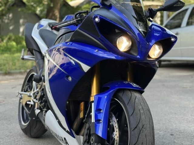 Ямаха YZF R1, объемом двигателя 1 л и пробегом 0 тыс. км за 11300 $, фото 1 на Automoto.ua