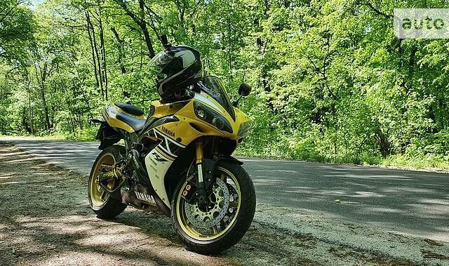 Жовтий Ямаха YZF R1, об'ємом двигуна 1 л та пробігом 36 тис. км за 3300 $, фото 1 на Automoto.ua