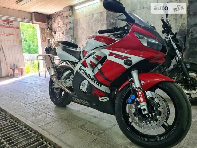 Черный Ямаха YZF R6, объемом двигателя 0.6 л и пробегом 28 тыс. км за 4000 $, фото 1 на Automoto.ua