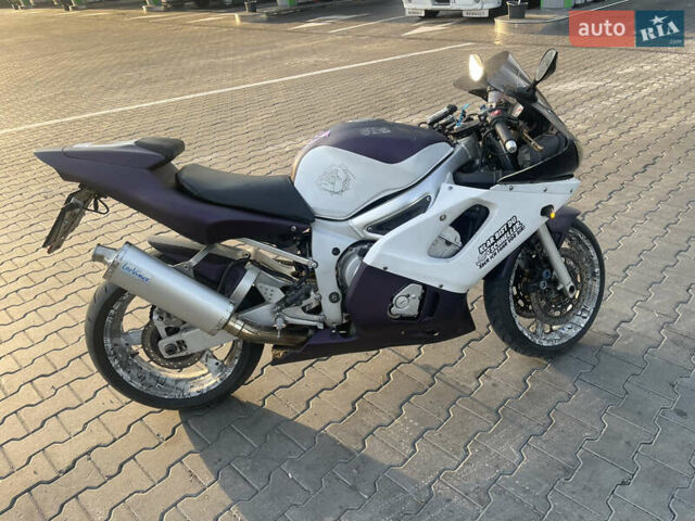 Фиолетовый Ямаха YZF R6, объемом двигателя 0.6 л и пробегом 47 тыс. км за 4300 $, фото 1 на Automoto.ua