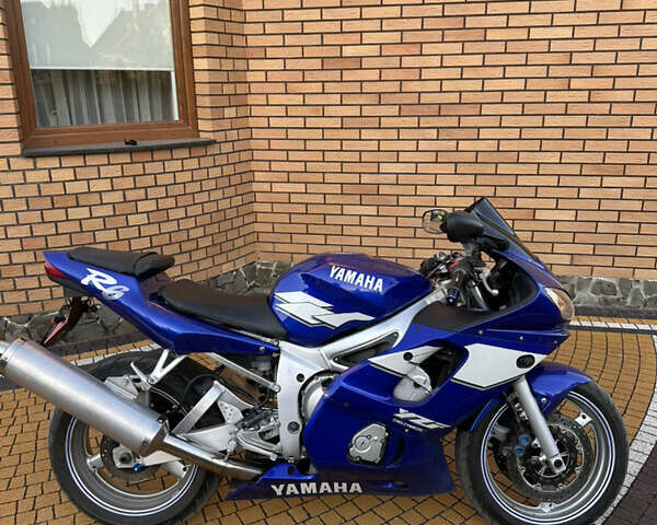 Ямаха YZF R6, объемом двигателя 0.6 л и пробегом 35 тыс. км за 4400 $, фото 1 на Automoto.ua