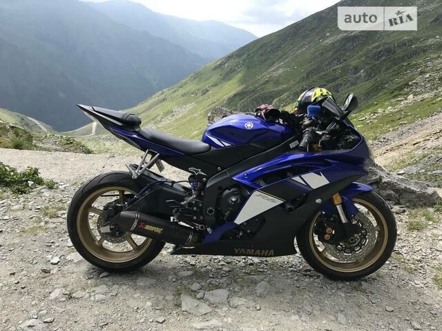 Синий Ямаха YZF R6, объемом двигателя 0.6 л и пробегом 32 тыс. км за 6000 $, фото 1 на Automoto.ua