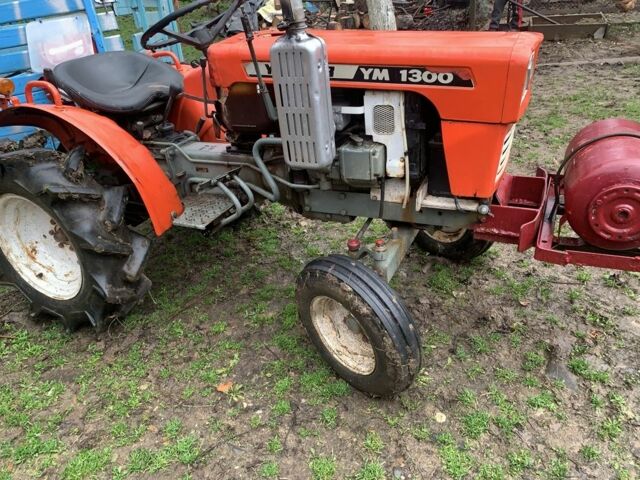 Червоний Янмар YM 1300, об'ємом двигуна 0.5 л та пробігом 100 тис. км за 2300 $, фото 1 на Automoto.ua