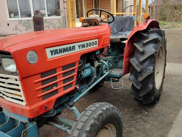 Червоний Янмар YM 3000, об'ємом двигуна 1.7 л та пробігом 2 тис. км за 250000 $, фото 1 на Automoto.ua