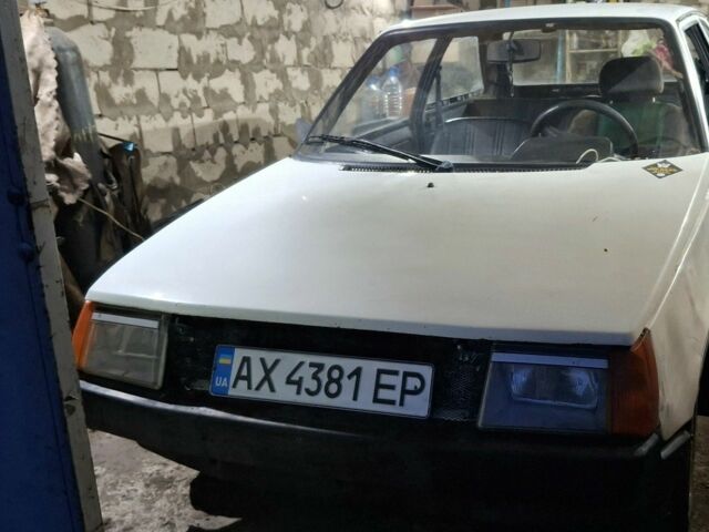 Білий ЗАЗ 1102 Таврія, об'ємом двигуна 1.1 л та пробігом 220 тис. км за 147 $, фото 1 на Automoto.ua