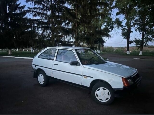 Белый ЗАЗ 1102 Таврия, объемом двигателя 0 л и пробегом 600 тыс. км за 321 $, фото 1 на Automoto.ua