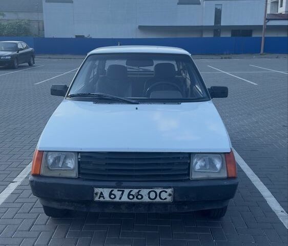 Белый ЗАЗ 1102 Таврия, объемом двигателя 1.1 л и пробегом 233 тыс. км за 320 $, фото 1 на Automoto.ua