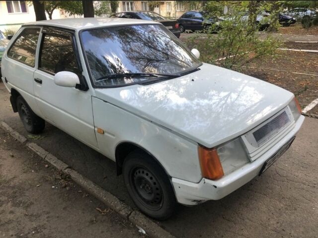 Белый ЗАЗ 1102 Таврия, объемом двигателя 1.1 л и пробегом 3 тыс. км за 600 $, фото 1 на Automoto.ua