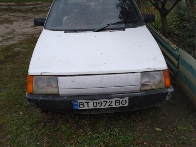 Белый ЗАЗ 1102 Таврия, объемом двигателя 1.1 л и пробегом 260 тыс. км за 399 $, фото 1 на Automoto.ua