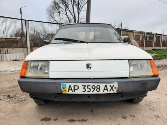 Белый ЗАЗ 1102 Таврия, объемом двигателя 1.1 л и пробегом 173 тыс. км за 500 $, фото 1 на Automoto.ua