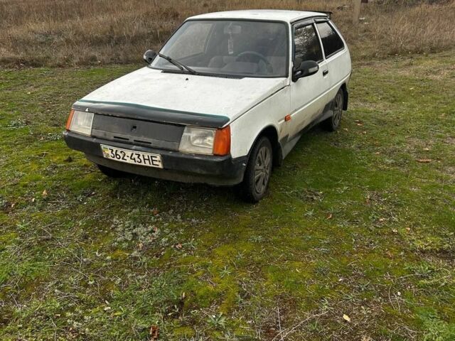 Білий ЗАЗ 1102 Таврія, об'ємом двигуна 1 л та пробігом 350 тис. км за 405 $, фото 1 на Automoto.ua