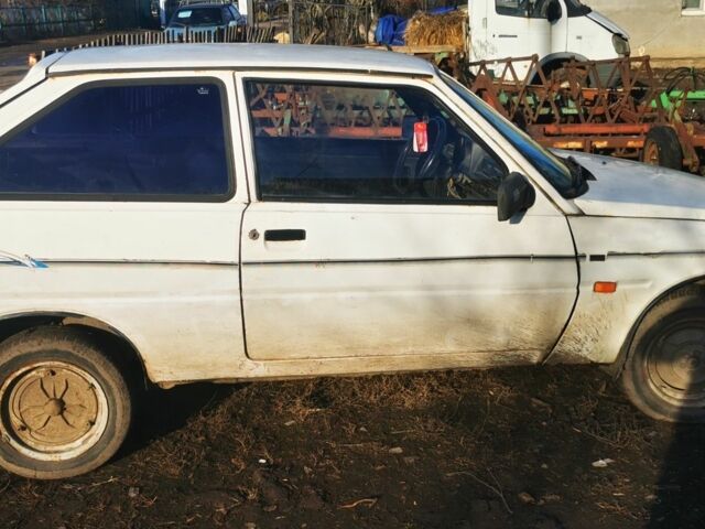 Белый ЗАЗ 1102 Таврия, объемом двигателя 1.1 л и пробегом 999 тыс. км за 355 $, фото 1 на Automoto.ua