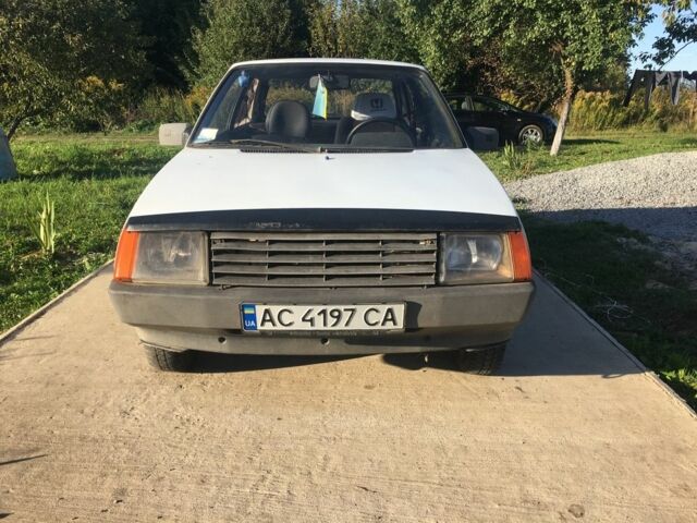Білий ЗАЗ 1102 Таврія, об'ємом двигуна 1.1 л та пробігом 315 тис. км за 500 $, фото 1 на Automoto.ua
