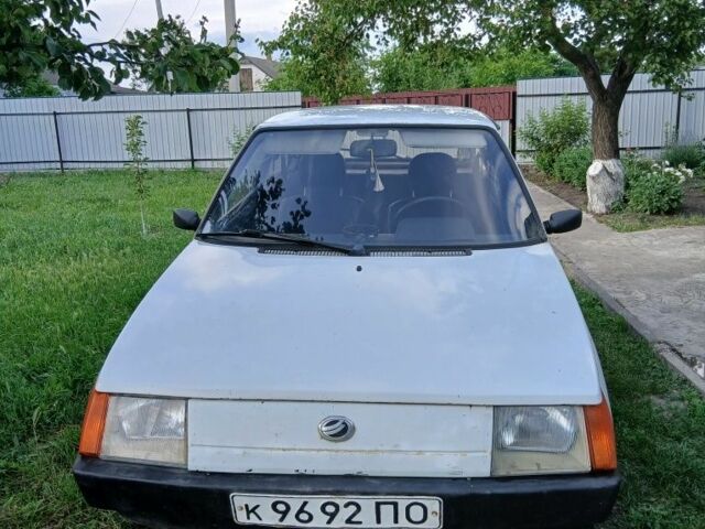 Белый ЗАЗ 1102 Таврия, объемом двигателя 0 л и пробегом 120 тыс. км за 531 $, фото 1 на Automoto.ua