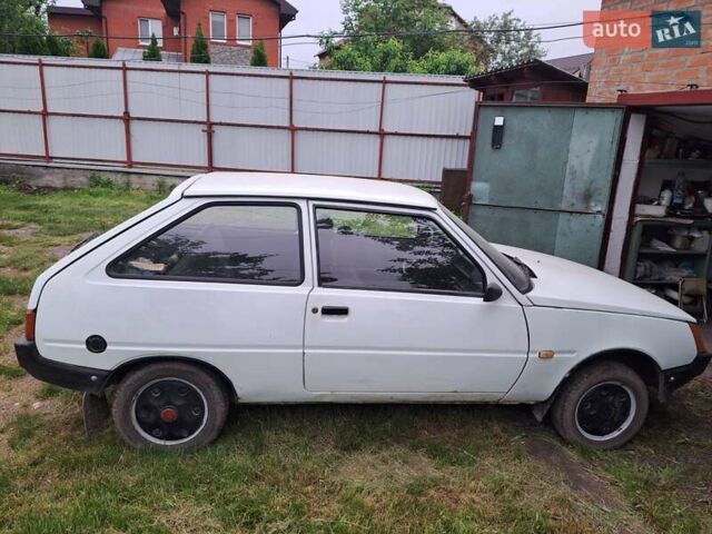 Белый ЗАЗ 1102 Таврия, объемом двигателя 1.1 л и пробегом 67 тыс. км за 350 $, фото 1 на Automoto.ua