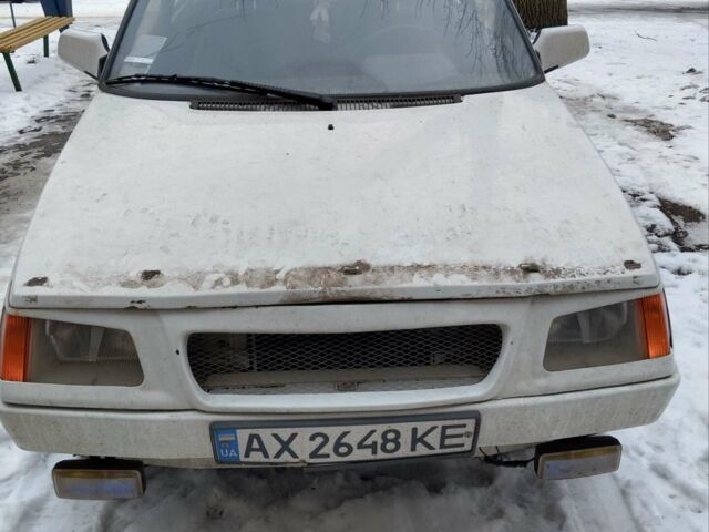 Білий ЗАЗ 1102 Таврія, об'ємом двигуна 1.09 л та пробігом 61 тис. км за 700 $, фото 1 на Automoto.ua