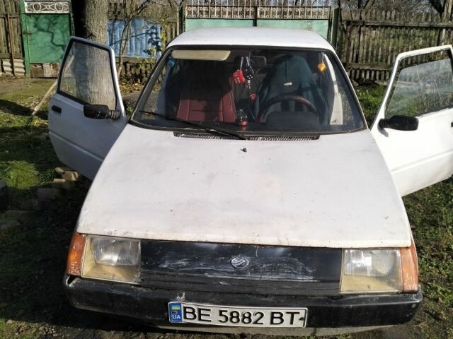 Белый ЗАЗ 1102 Таврия, объемом двигателя 1.1 л и пробегом 83 тыс. км за 750 $, фото 1 на Automoto.ua